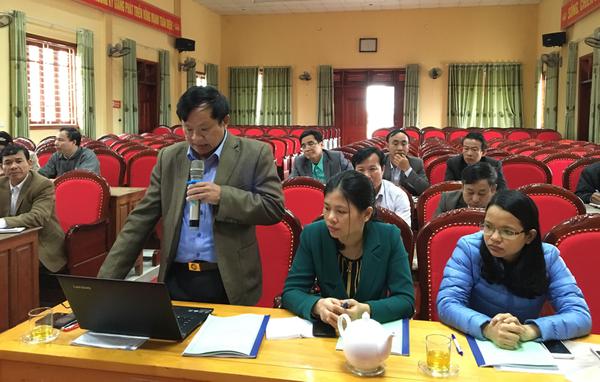 Đoàn Giám sát HĐND huyện Kỳ Anh: Giám sát chuyên đề Việc ban hành văn bản thuộc thẩm quyền của HĐND, UBND năm 2018 tại xã Kỳ Giang.