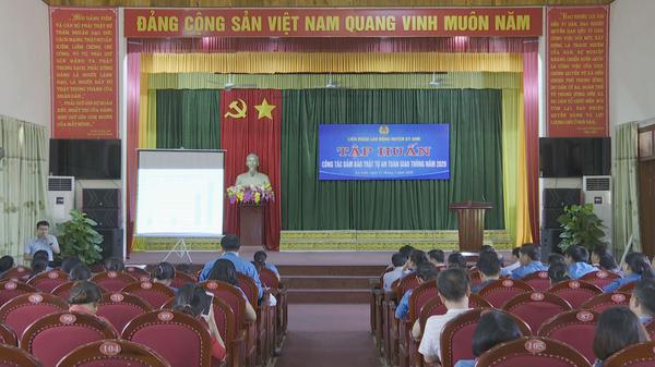 Liên đoàn lao động huyện Kỳ Anh: Tập huấn công tác đảm bảo trật tự an toàn giao thông năm 2020.